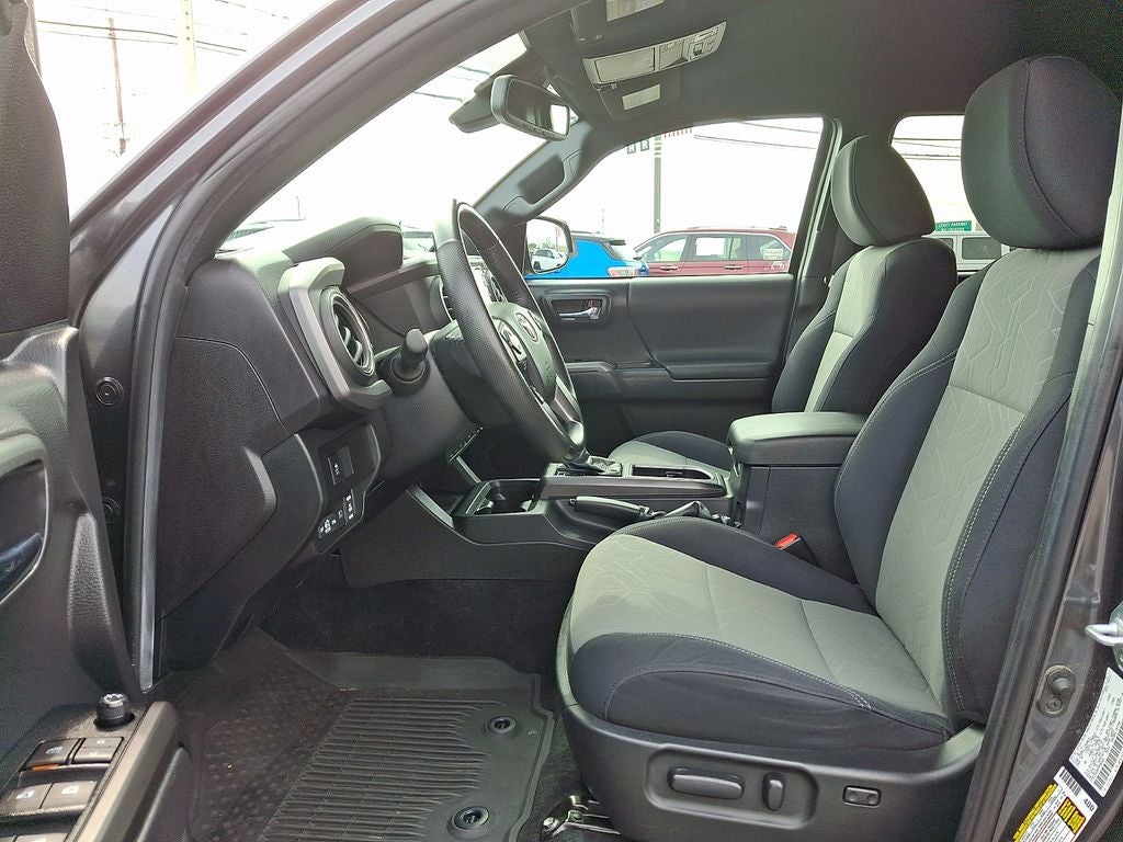 2023 Toyota Tacoma V6