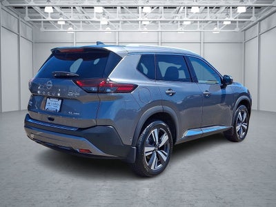 2022 Nissan Rogue SL