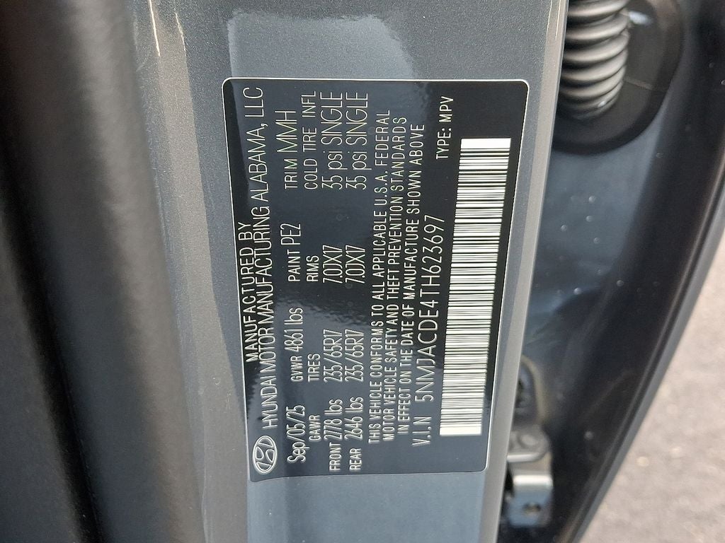 2026 Hyundai TUCSON SE