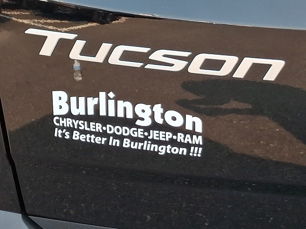 2026 Hyundai TUCSON SE