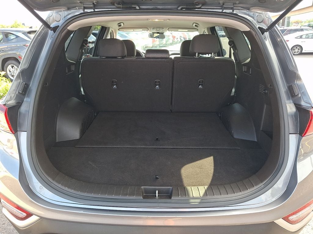 2019 Hyundai SANTA FE SE