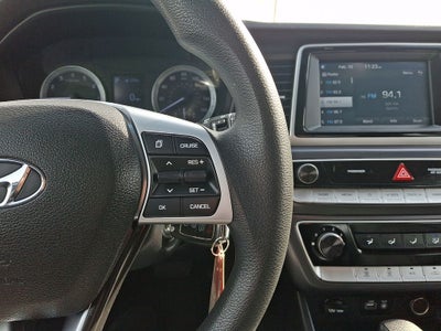 2019 Hyundai SONATA SE
