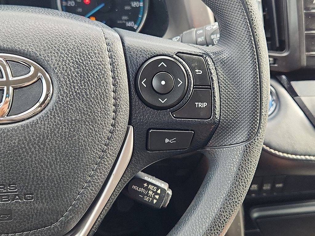 2018 Toyota RAV4 Hybrid LE