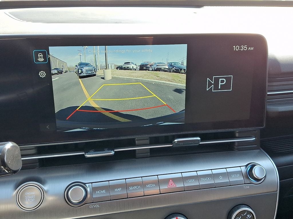 2025 Hyundai KONA SE