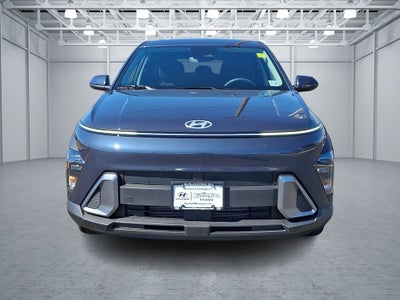 2025 Hyundai KONA SE