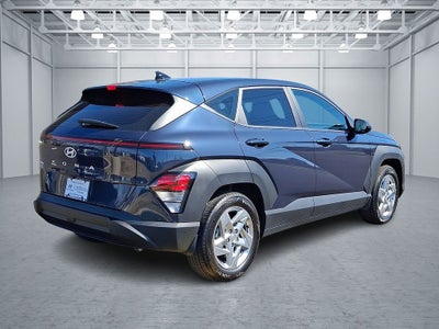 2025 Hyundai KONA SE