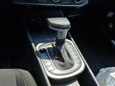 2027 Hyundai KONA SE