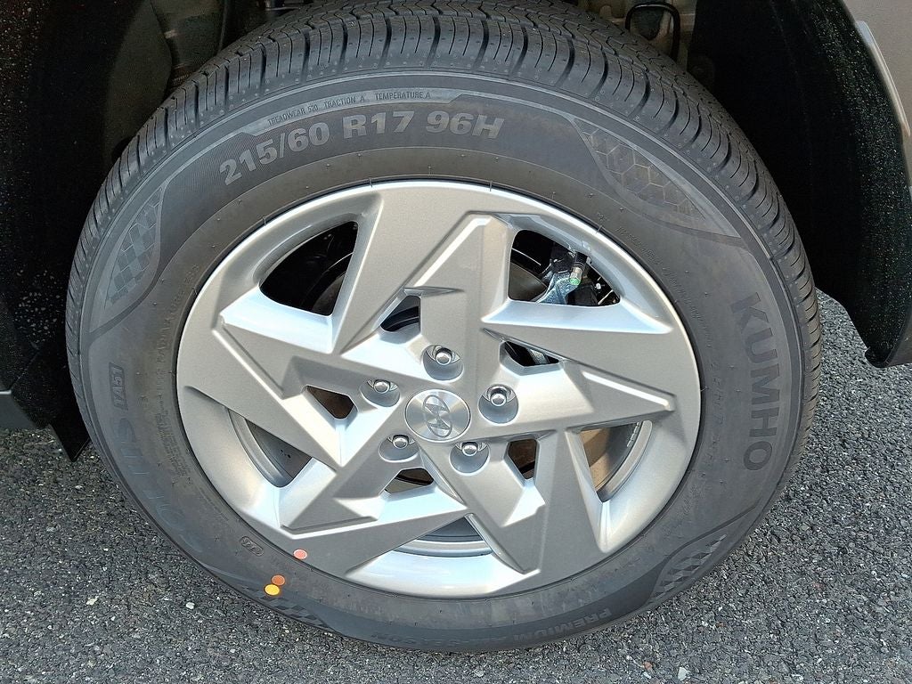 2027 Hyundai KONA SE