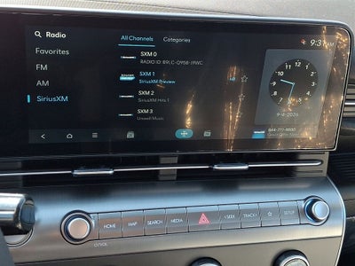 2027 Hyundai KONA SE
