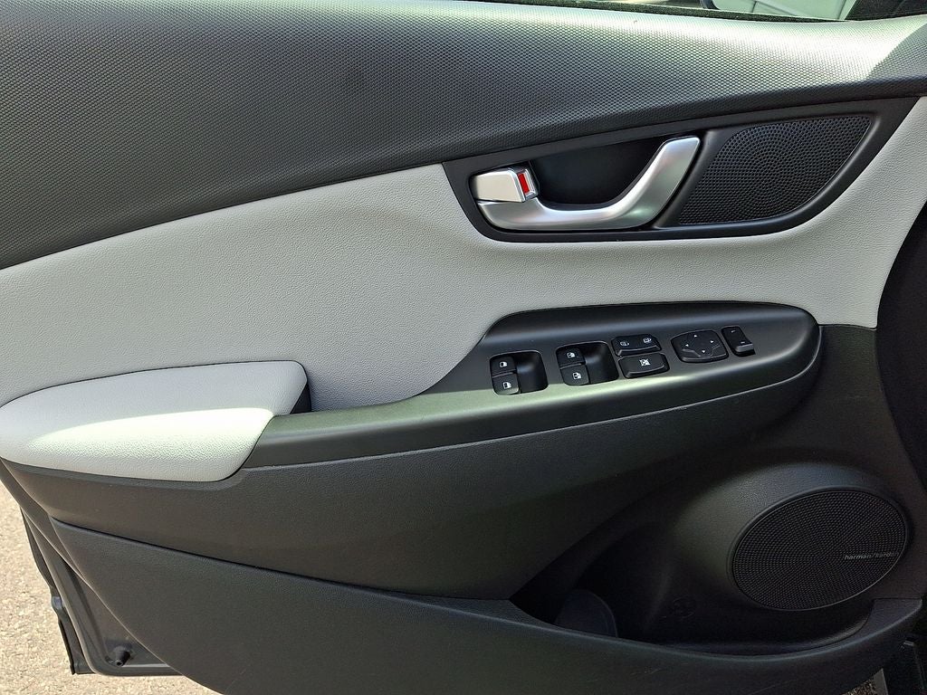 2023 Hyundai KONA Limited