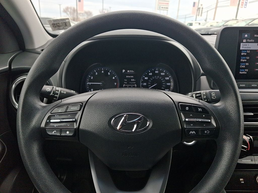 2023 Hyundai KONA SEL