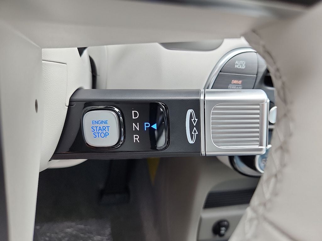 2027 Hyundai PALISADE SEL 7 Passenger