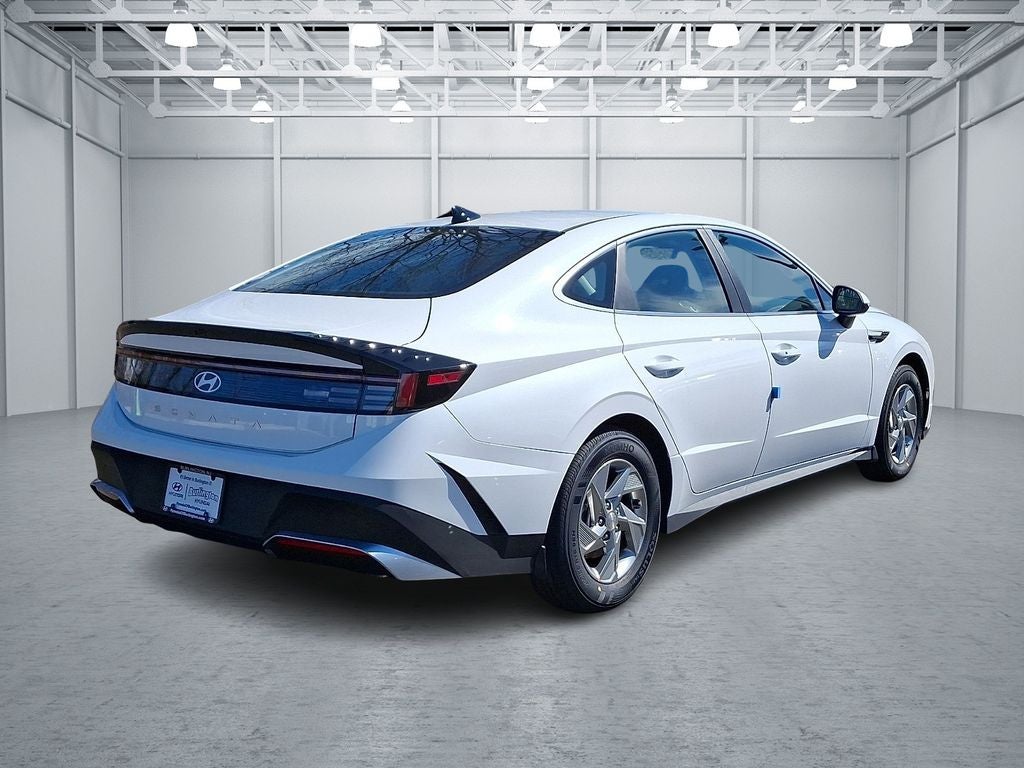 2026 Hyundai SONATA SE