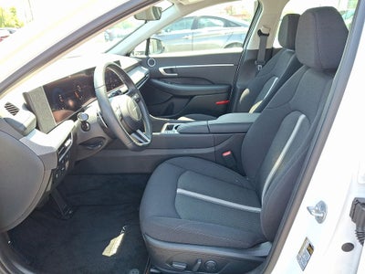 2025 Hyundai SONATA HYBRID SEL