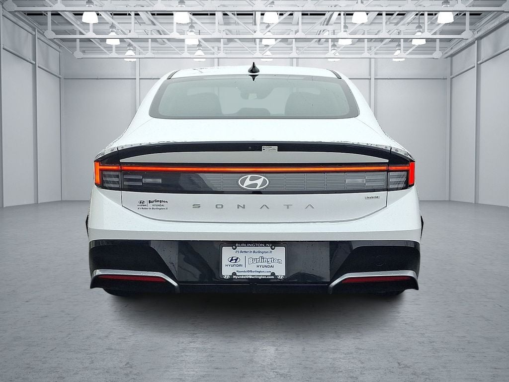 2025 Hyundai SONATA HYBRID SEL