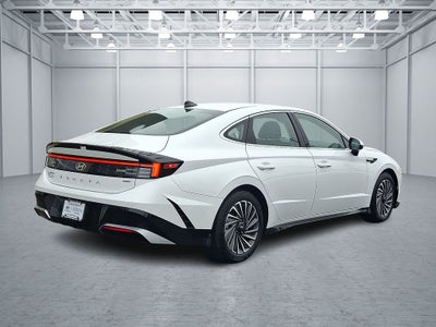 2025 Hyundai SONATA HYBRID SEL