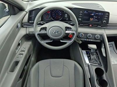 2023 Hyundai ELANTRA SE