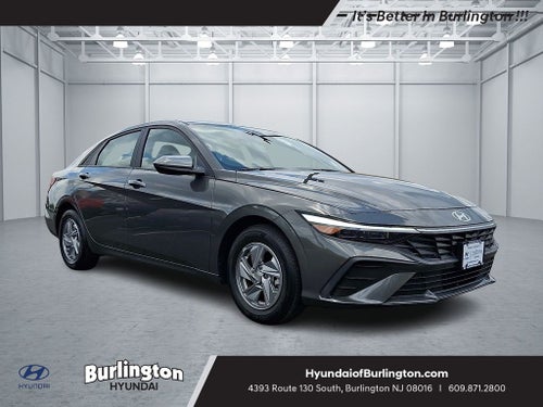 2024 Hyundai ELANTRA SE