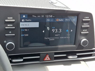 2024 Hyundai ELANTRA SE