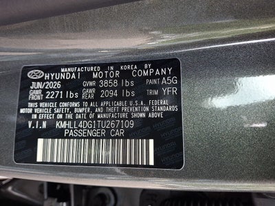 2026 Hyundai ELANTRA SE