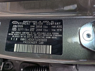 2026 Hyundai ELANTRA SE