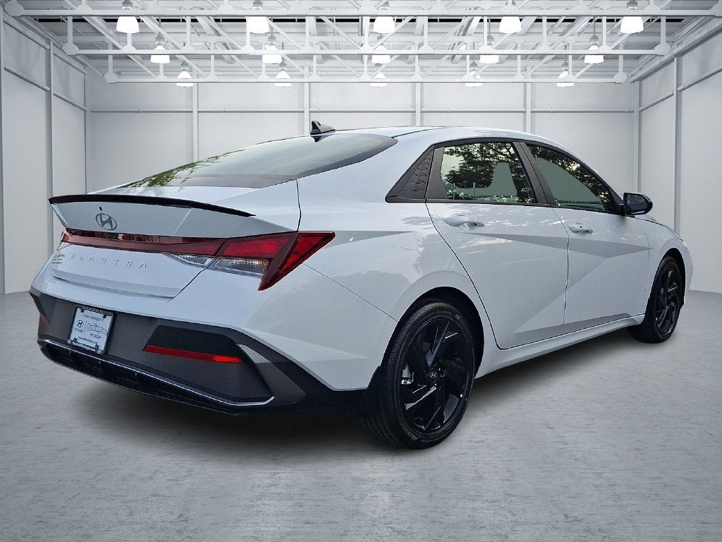 2026 Hyundai ELANTRA SEL Sport Plus