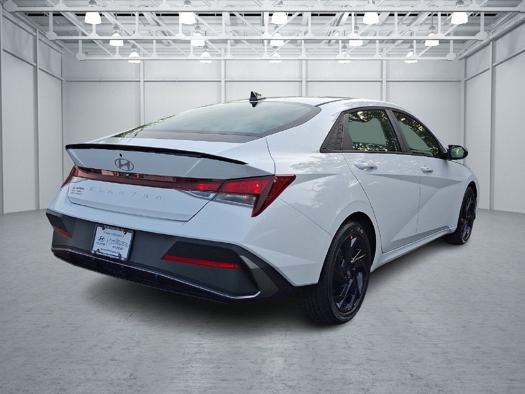 2026 Hyundai ELANTRA SEL Sport Plus