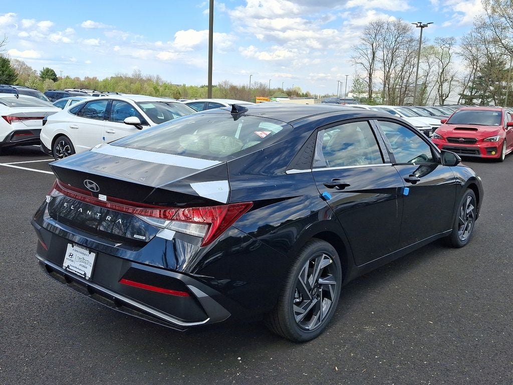 2025 Hyundai ELANTRA HYBRID Limited