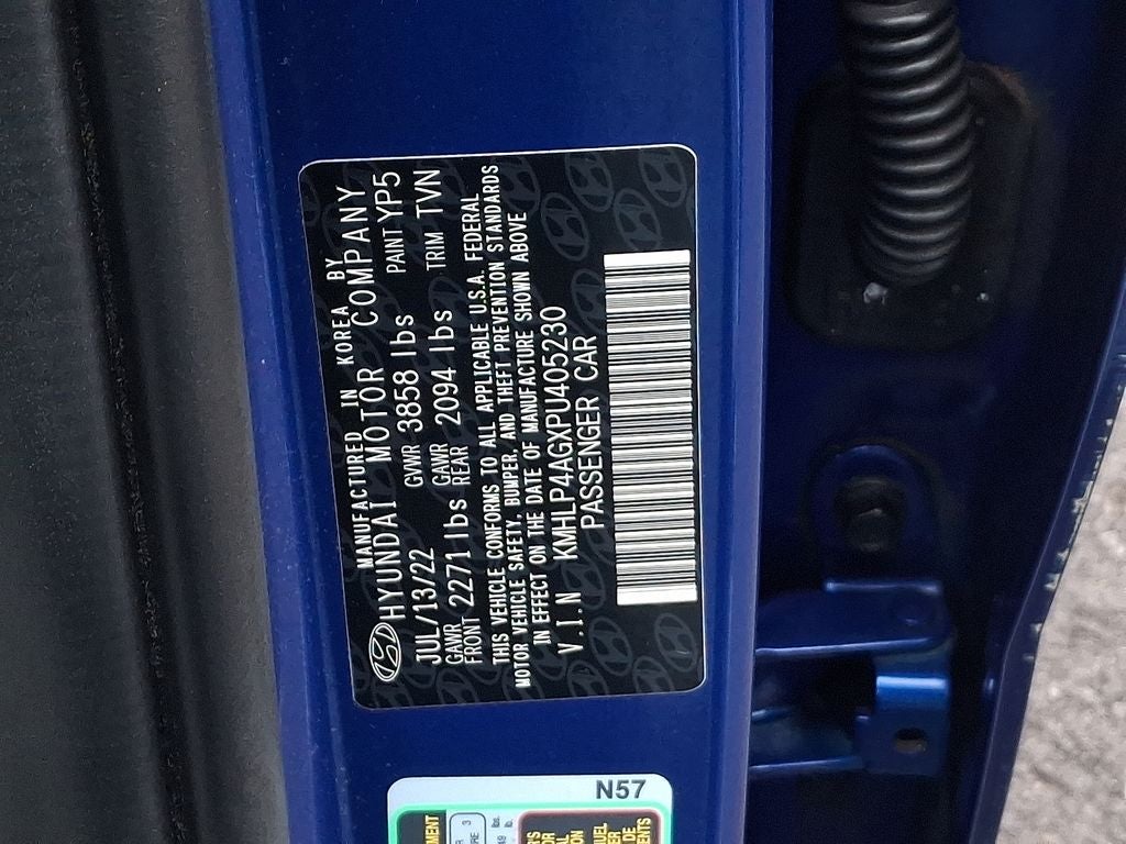 2023 Hyundai ELANTRA Limited