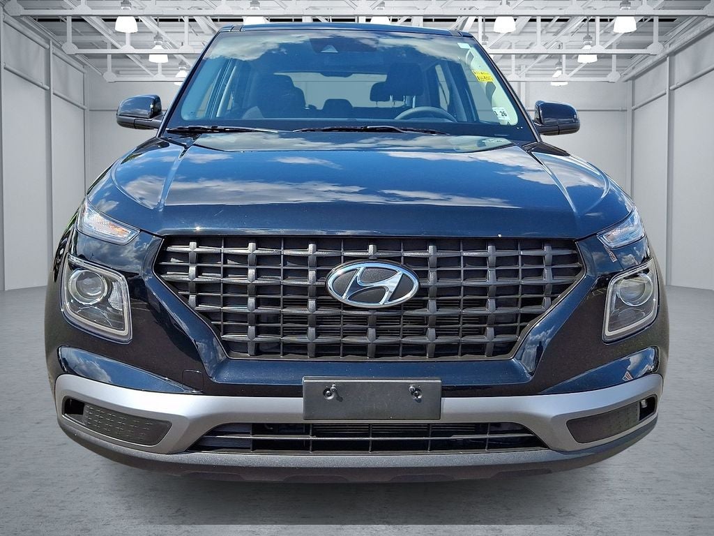 2022 Hyundai VENUE SE