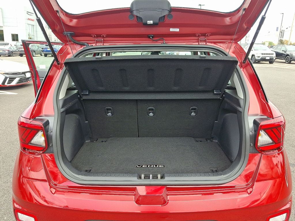 2024 Hyundai VENUE Limited