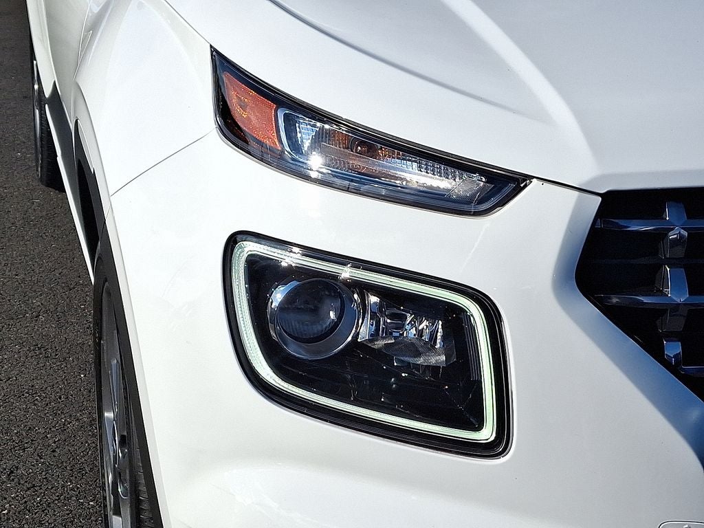 2024 Hyundai VENUE Limited