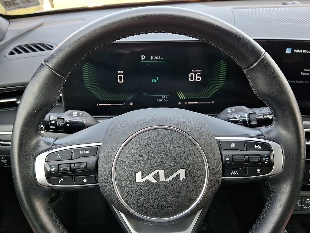 2025 Kia K5 GT-Line